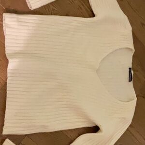 Brandy Mellville Off White Light Yellow Sweater